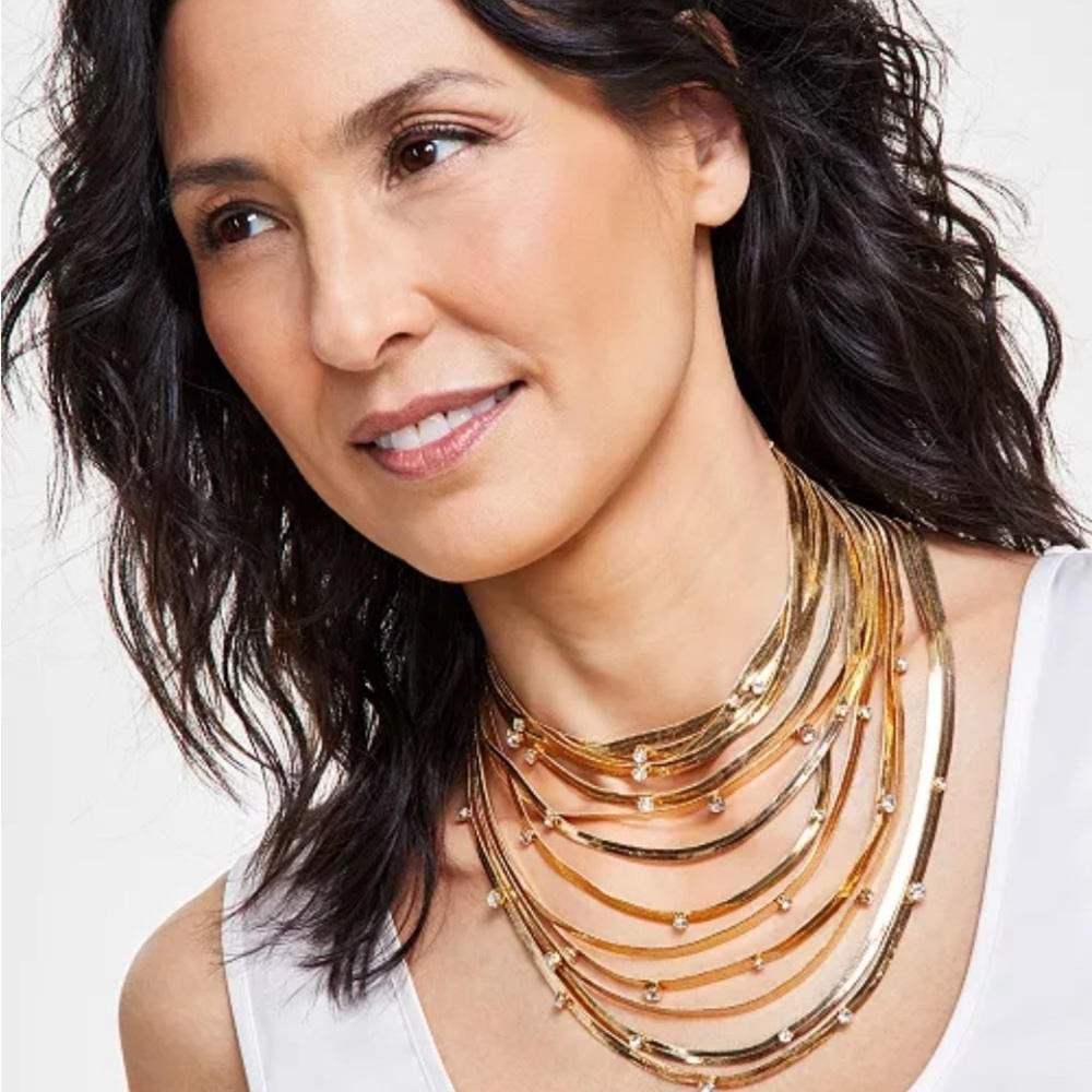 International concepts, omega necklace, silver